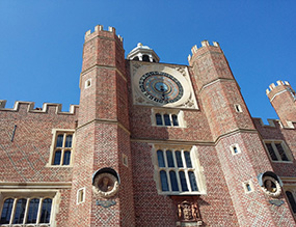 Y13 History Trip to Hampton Court - Image