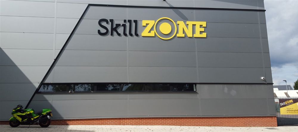 7R trip to SkillZONE (PSHE)