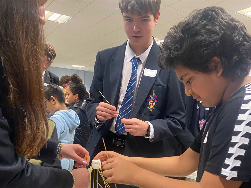 Year 4 and 5 Pupils Enjoy Mentoring Session - Image