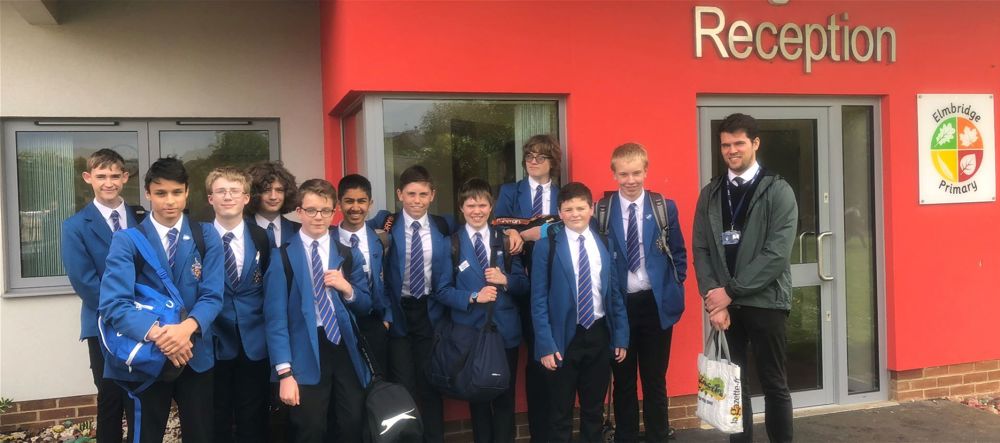 Year 9 Language Ambassadors visit Elmbridge Primary School